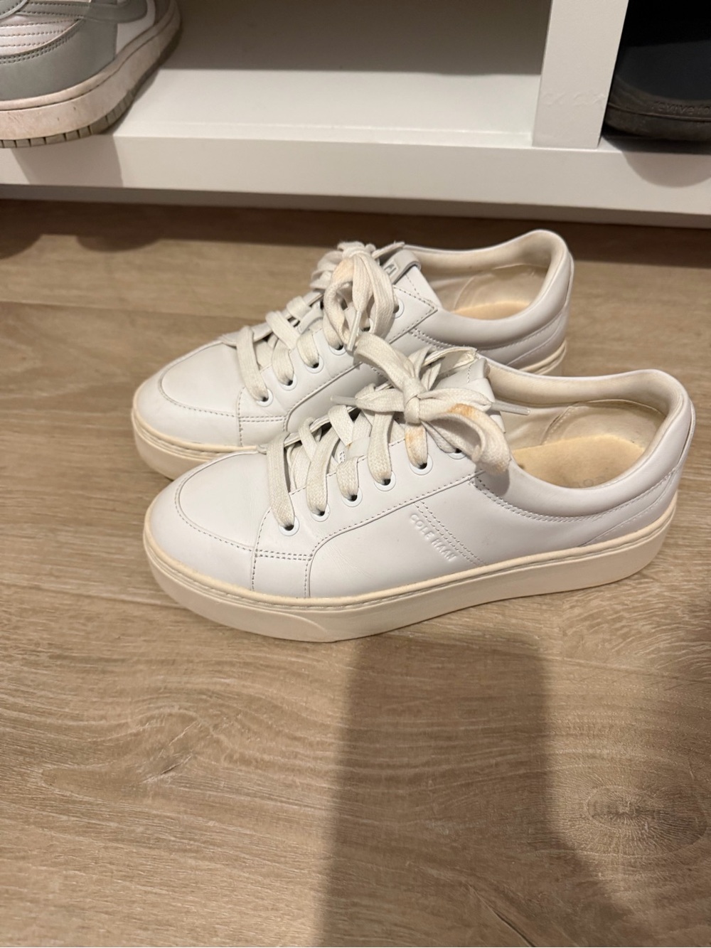 Gianni Bini White Leather Platform Sneakers